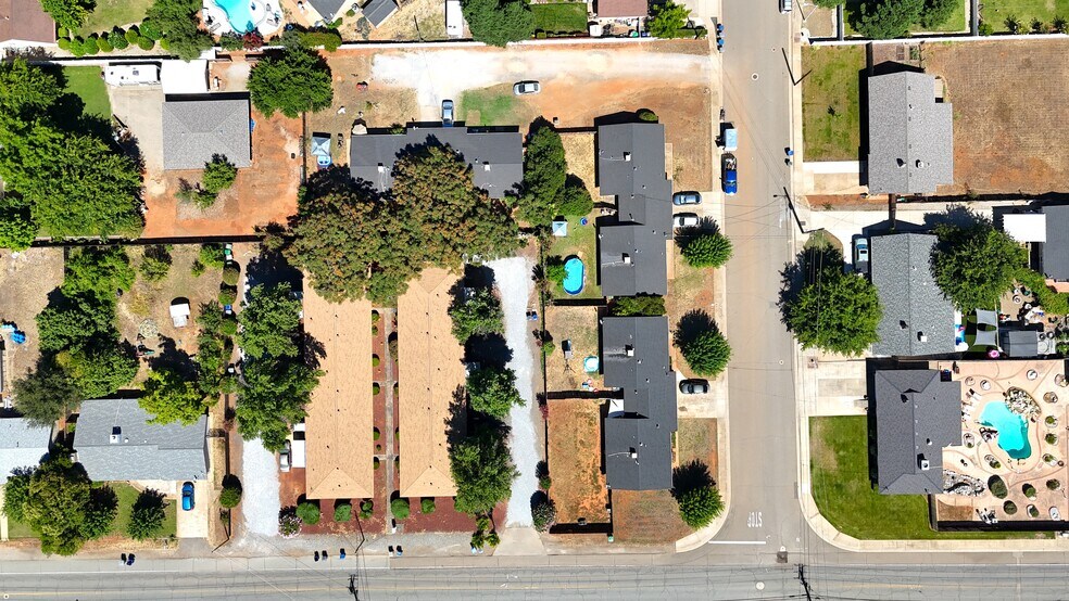 More Photos Of 2250 Suzette Ave, Redding Apartments For Sale