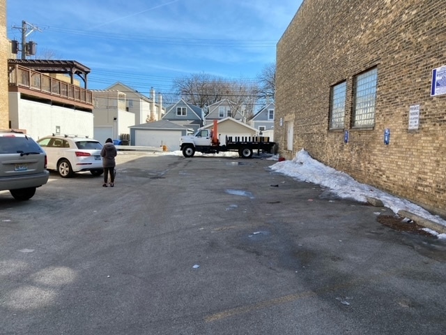 More Photos Of 5041-5047 N Western Ave, Chicago Flex For Lease