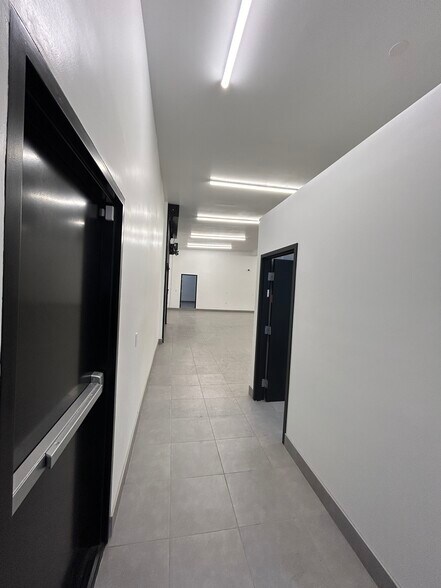 More Photos Of 1496 Harbor Ave, Long Beach Warehouse For Sale