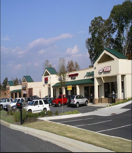 Primary Photo Of 391 Quill Dr, Dawsonville General Retail For Lease