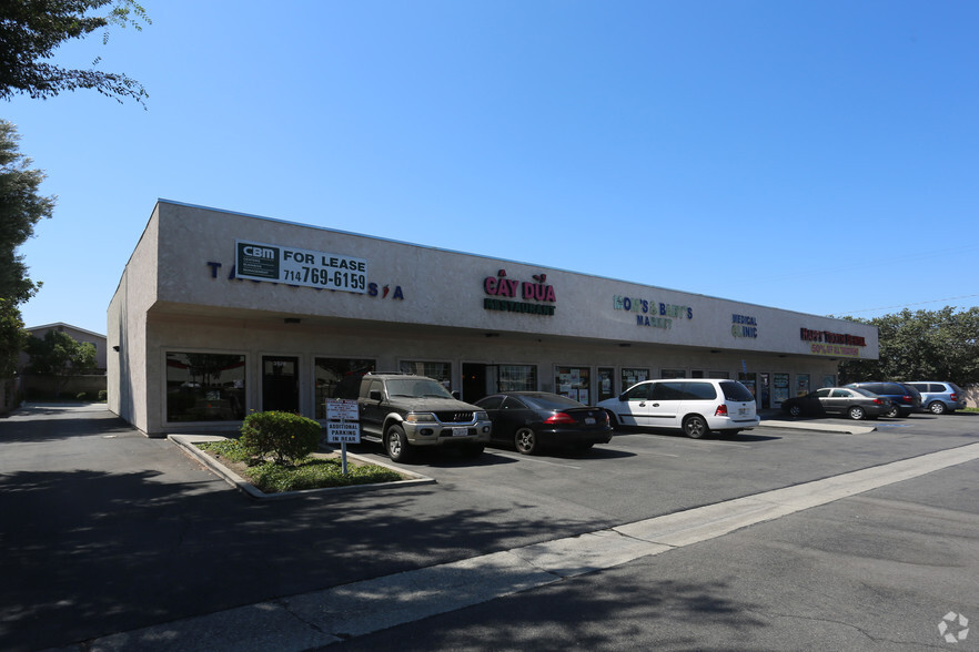 Primary Photo Of 3520-3530 W 1st St, Santa Ana General Retail For Lease