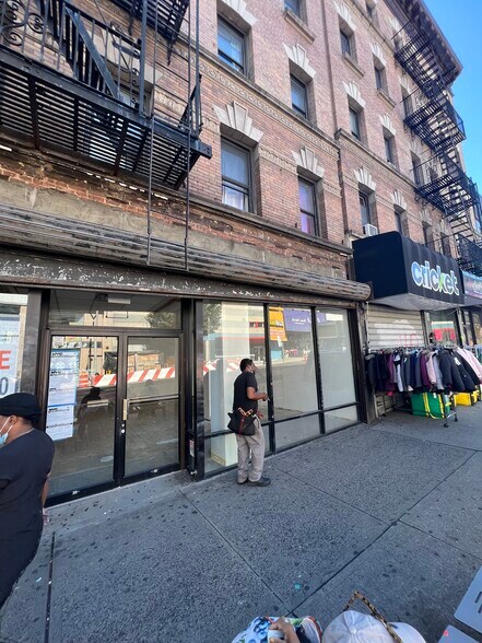 More Photos Of 554-556 W 181st St, New York Apartments For Lease