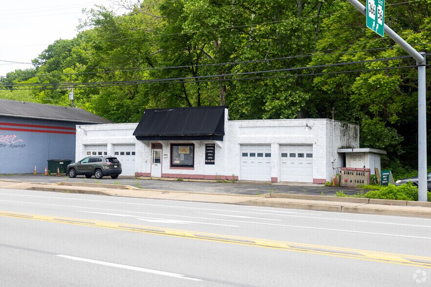 Primary Photo Of 200 Freeport St, New Kensington Auto Repair For Sale