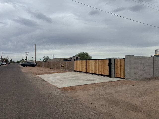 More Photos Of 3050 W 4th Ave, Apache Junction Warehouse For Lease