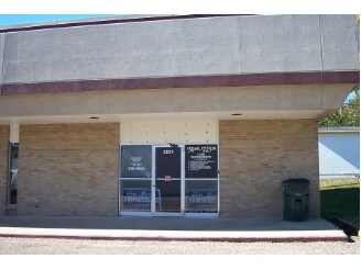 Primary Photo Of 2609-2633 N 7th St, West Monroe General Retail For Lease