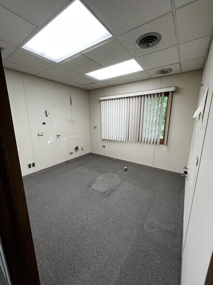 More Photos Of 605 Hillcrest Ave, Owatonna Medical For Lease