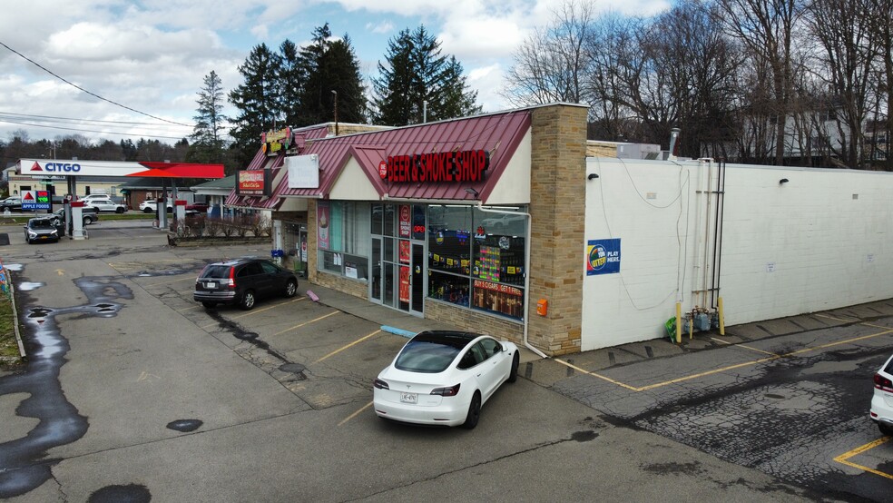 Primary Photo Of 518 Hooper Rd, Endicott Storefront For Sale