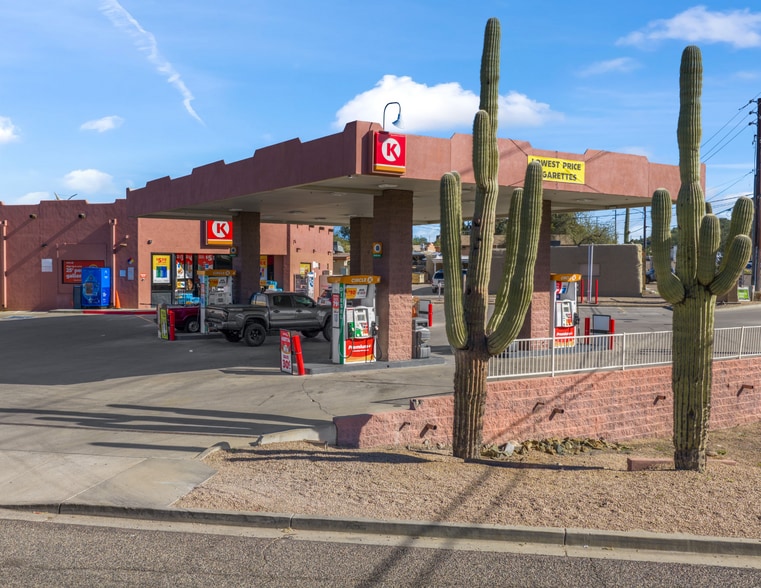 More Photos Of 6210 E Cave Creek Rd, Cave Creek Service Station For Sale