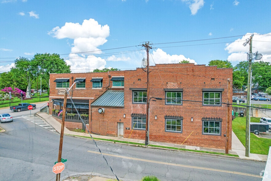 More Photos Of 100 Main St, Fort Mill Loft Creative Space For Lease