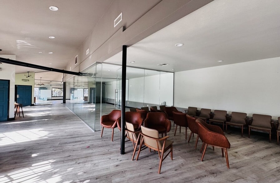 More Photos Of 10616-10622 Katella Ave, Anaheim Loft Creative Space For Sale