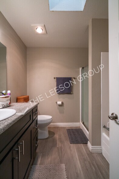 More Photos Of 1010 Clearbrook Ln, Vista Apartments For Sale