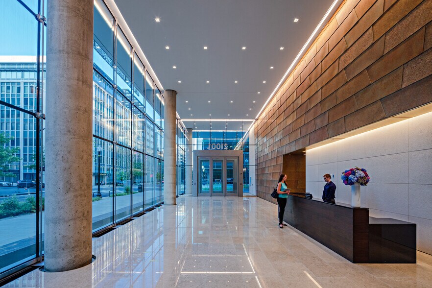 More Photos Of 2100 L St NW, Washington Office For Sale