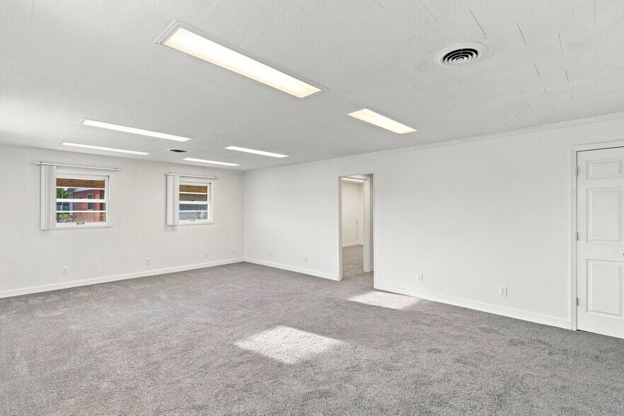 Primary Photo Of 3741 State Rte 30 Hwy, Lonedell Multifamily For Sale