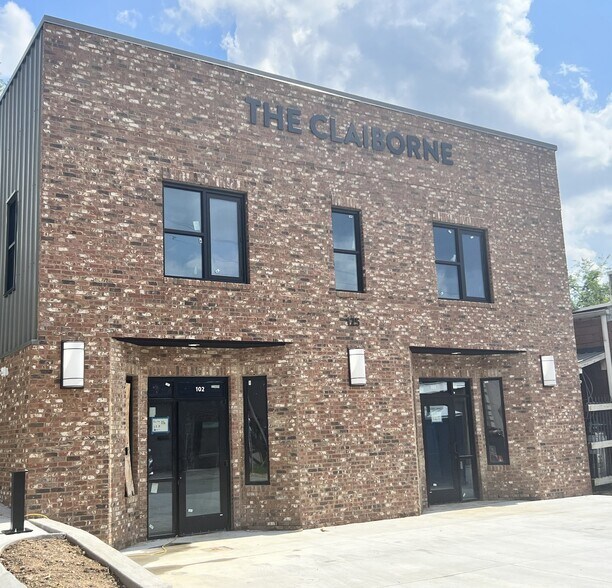 More Photos Of 125-127 E Prince St, Gallatin Storefront Retail Residential For Lease