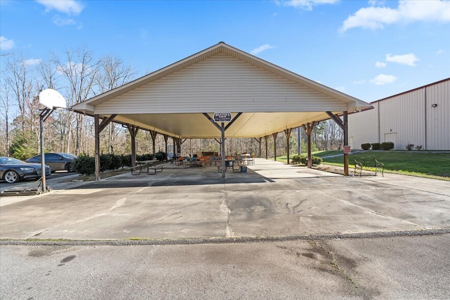 More Photos Of 4700 Isenhour Rd, Kannapolis Religious Facility For Sale