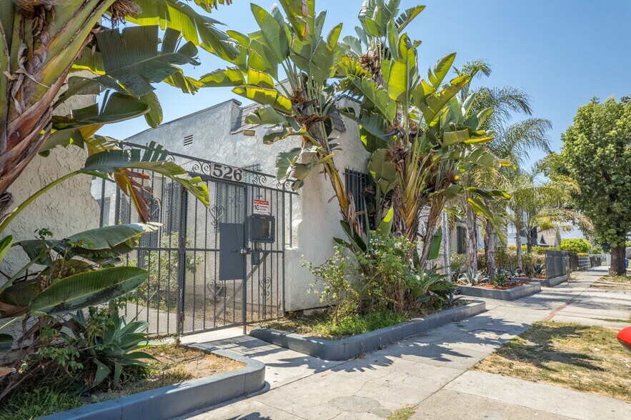 More Photos Of 526-534 W 47th St, Los Angeles Apartments For Sale