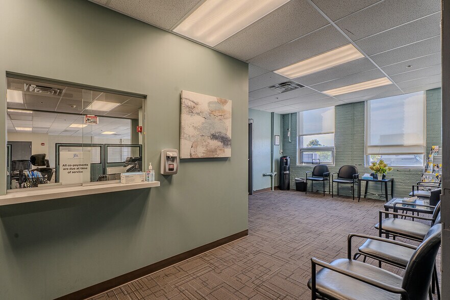 More Photos Of , Buffalo Office For Sale