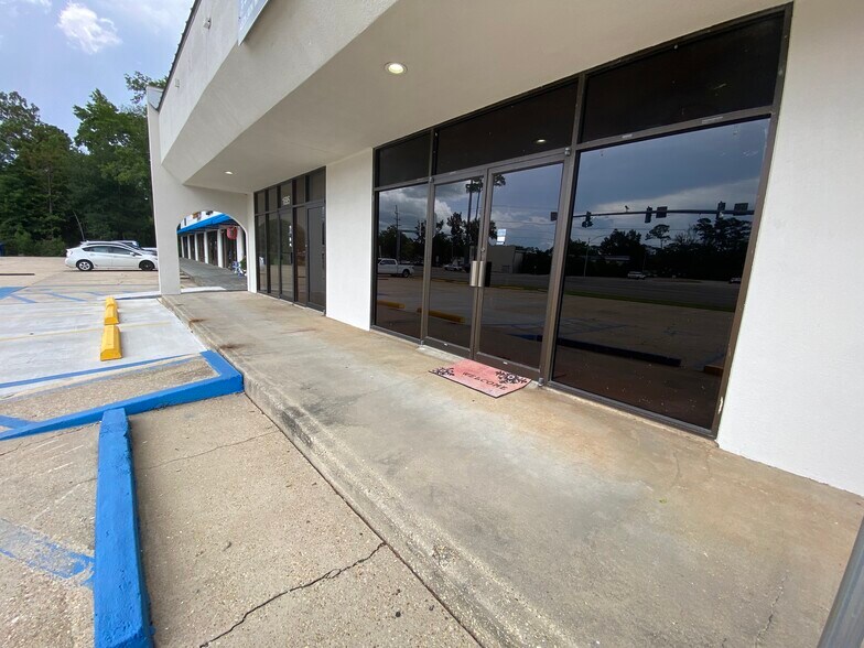 More Photos Of 1675 Highway 190, Mandeville Unknown For Lease