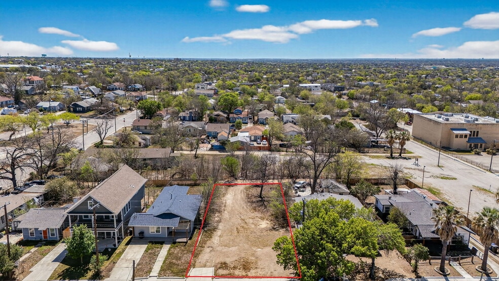 More Photos Of 920 Martin Luther King Dr, San Antonio Land For Sale