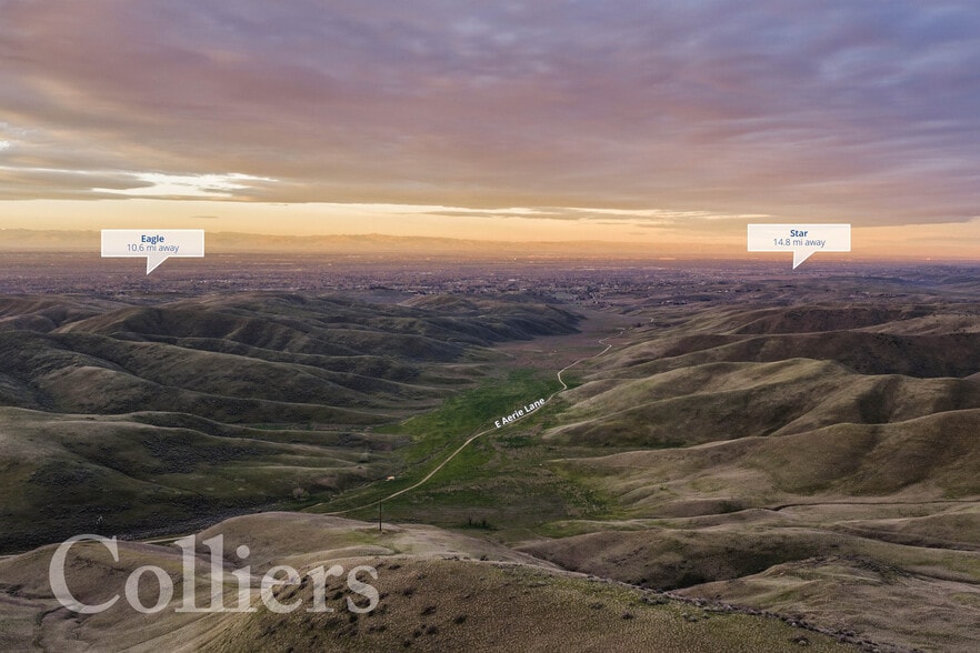 Primary Photo Of 1600 E Aerie Ln, Eagle Land For Sale