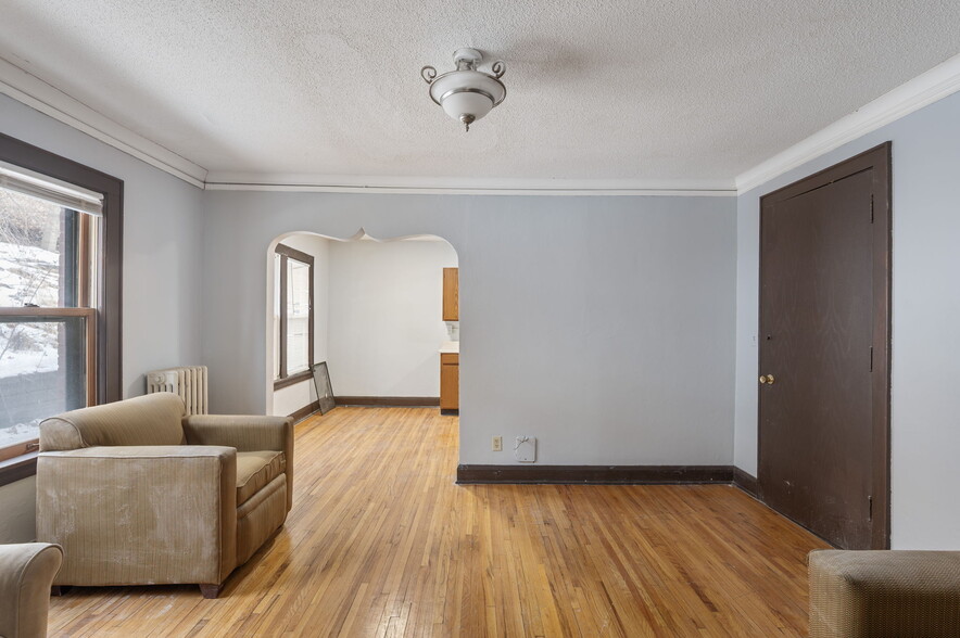More Photos Of 487 Grand Ave, Saint Paul Apartments For Sale
