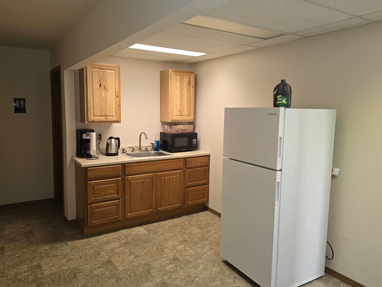 More Photos Of 2702 N Perry St, Spokane Office Residential For Sale