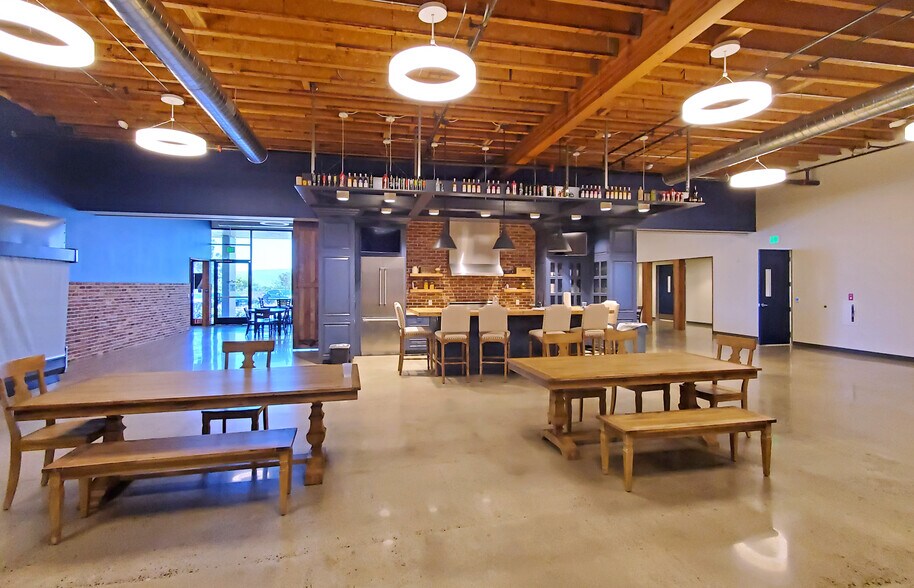 More Photos Of 2811 Airpark Rd, Santa Maria Office Residential For Sale