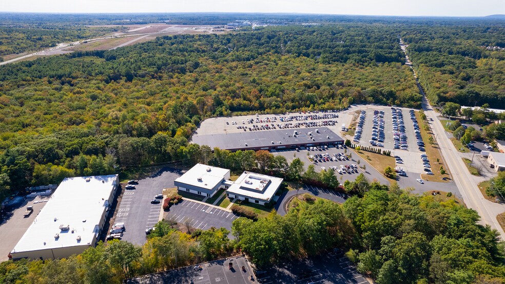 More Photos Of 65 Sharp St, Hingham Research And Development For Lease