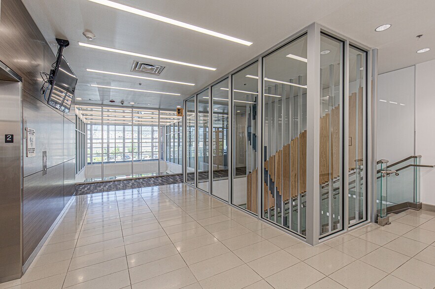 More Photos Of 150 Mercury Village Dr, Durango Medical For Lease