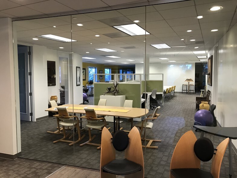 More Photos Of 6285 Barfield Rd NE, Atlanta Office For Lease