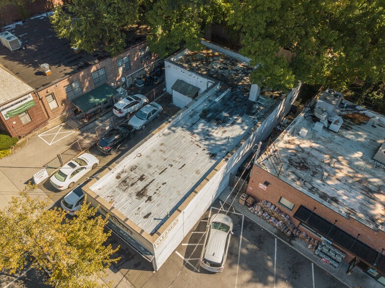 More Photos Of 860 Scarsdale Ave, Scarsdale Storefront For Lease
