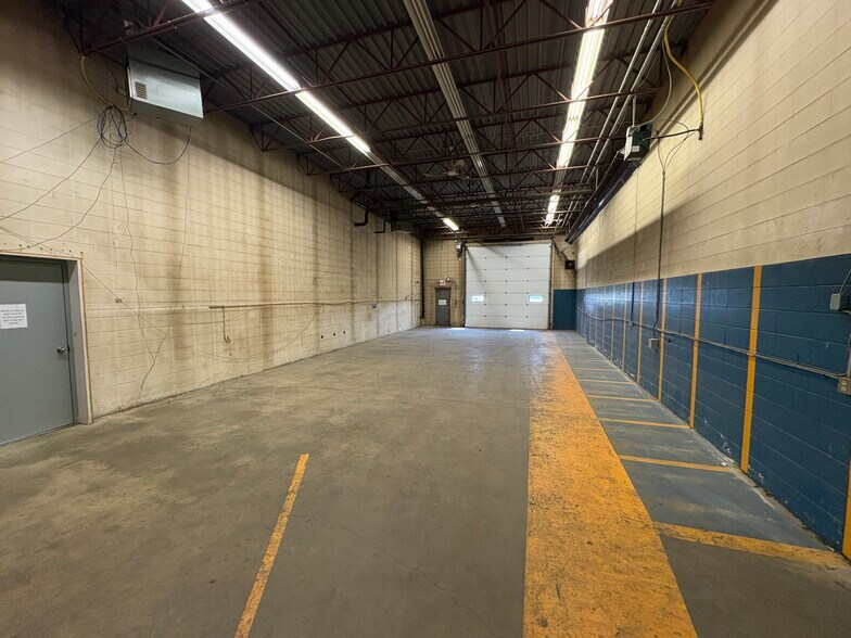 More Photos Of 3201 84th Ave NW, Strathcona County Manufacturing For Lease