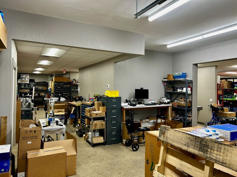 More Photos Of 1156 Jasper St, Largo General Retail For Sale