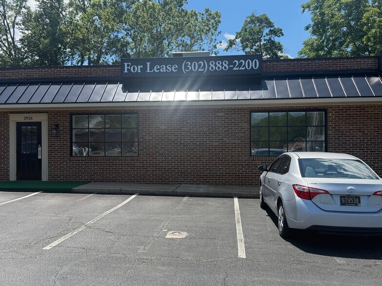 More Photos Of 3920 Kennett Pike, Wilmington Storefront For Lease