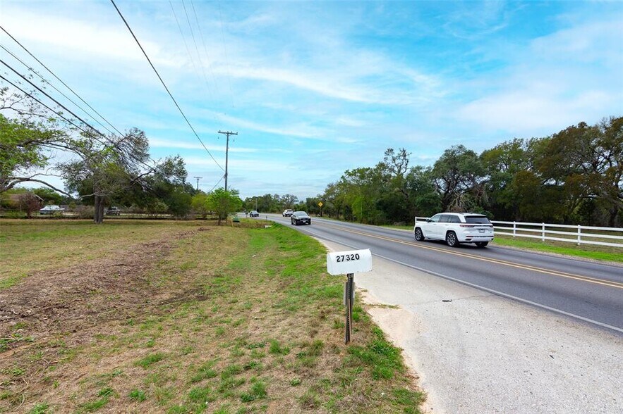 More Photos Of 27320 Ranch Road 12, Dripping Springs Office For Sale