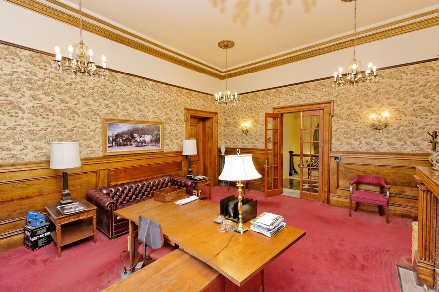 More Photos Of 600 Broadway, Albany Office For Sale