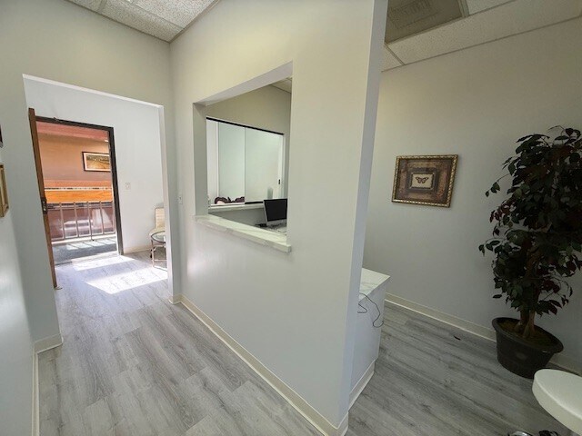 More Photos Of 24432 Muirlands Blvd, Lake Forest Medical For Lease