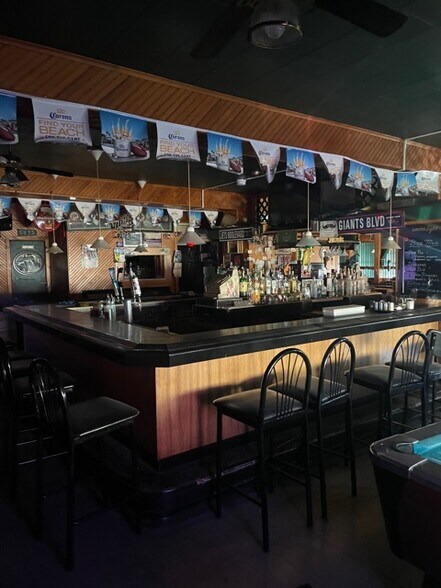 More Photos Of 400 Seaton Ave, Roselle Park General Retail For Sale