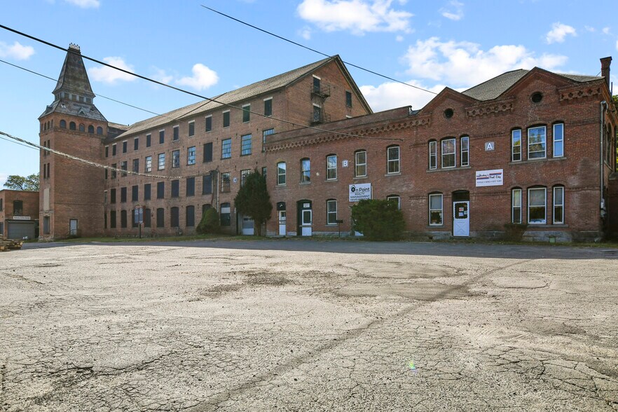 More Photos Of 20 Keeler St, Pittsfield Manufacturing For Sale