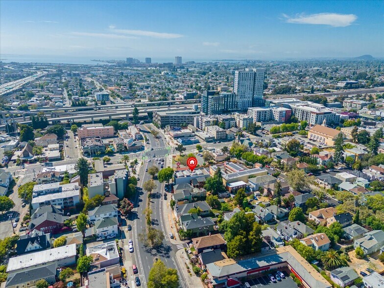 More Photos Of 482 W MacArthur Blvd, Oakland Medical For Sale