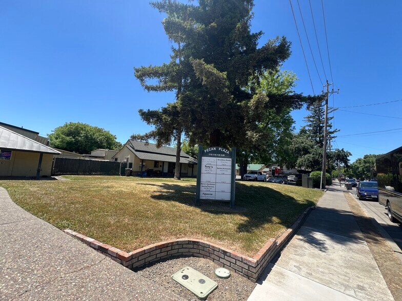 Primary Photo Of 1110 Gum Ave, Woodland Flex For Lease