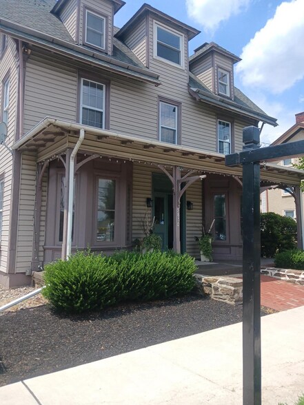 More Photos Of 5870 Easton Rd, Plumsteadville Freestanding For Sale