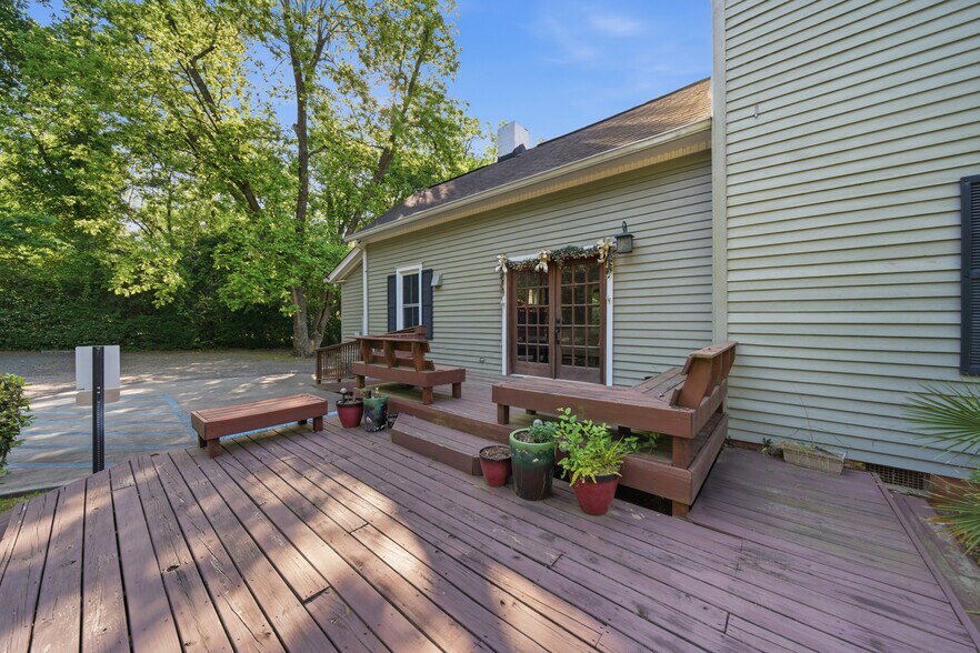 More Photos Of 7302 Woodrow St, Irmo Office Residential For Sale