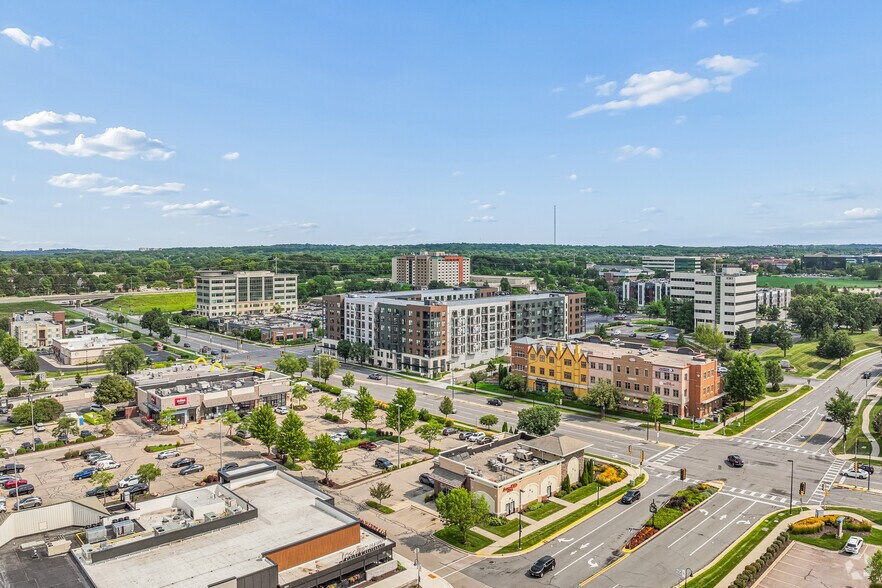 More Photos Of 8309 Greenway Blvd, Middleton Apartments For Lease