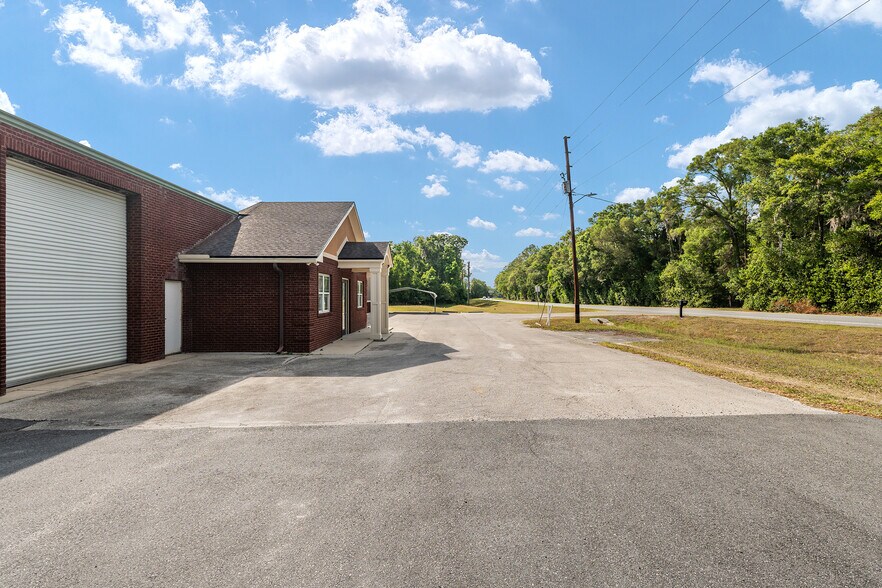More Photos Of 26509 NW Us-27, High Springs Warehouse For Sale