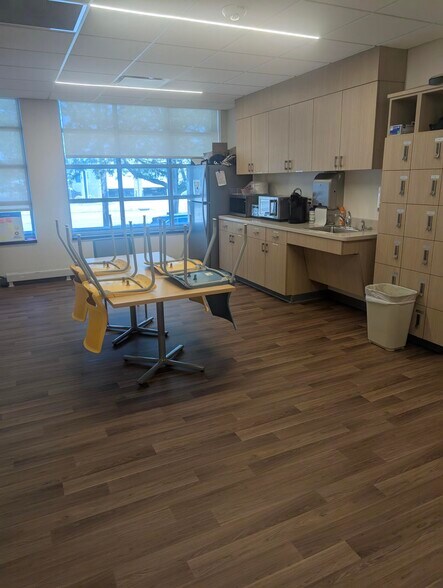 More Photos Of 700 E First St, Dayton Office For Sale