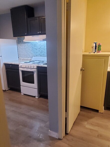 More Photos Of 2100-2108 Sidney St, Pine Bluff Apartments For Sale