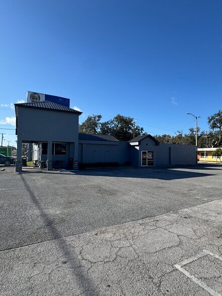 More Photos Of 12401 US Highway 301, Dade City Bar For Sale