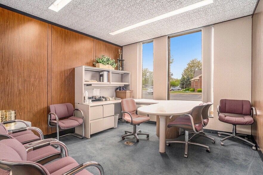 More Photos Of 392 136th Ave, Holland General Retail For Sale