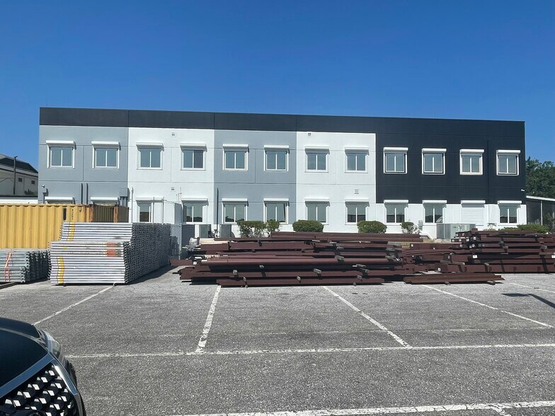 Primary Photo Of 1991 Industrial Dr, Deland Coworking Space